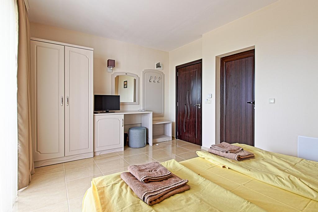 Hotel White House à Ognyanovo  Extérieur photo