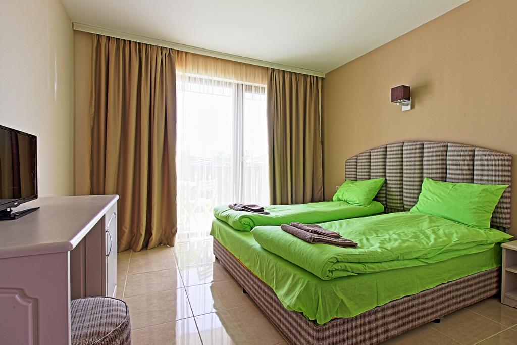 Hotel White House à Ognyanovo  Extérieur photo